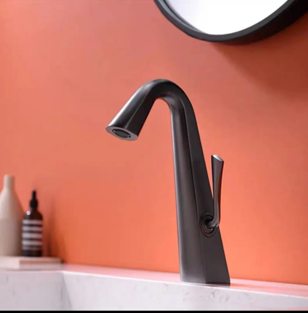 Bathroom Brass Faucet Cabinet Tap Cold And Hot Washbasin Faucet