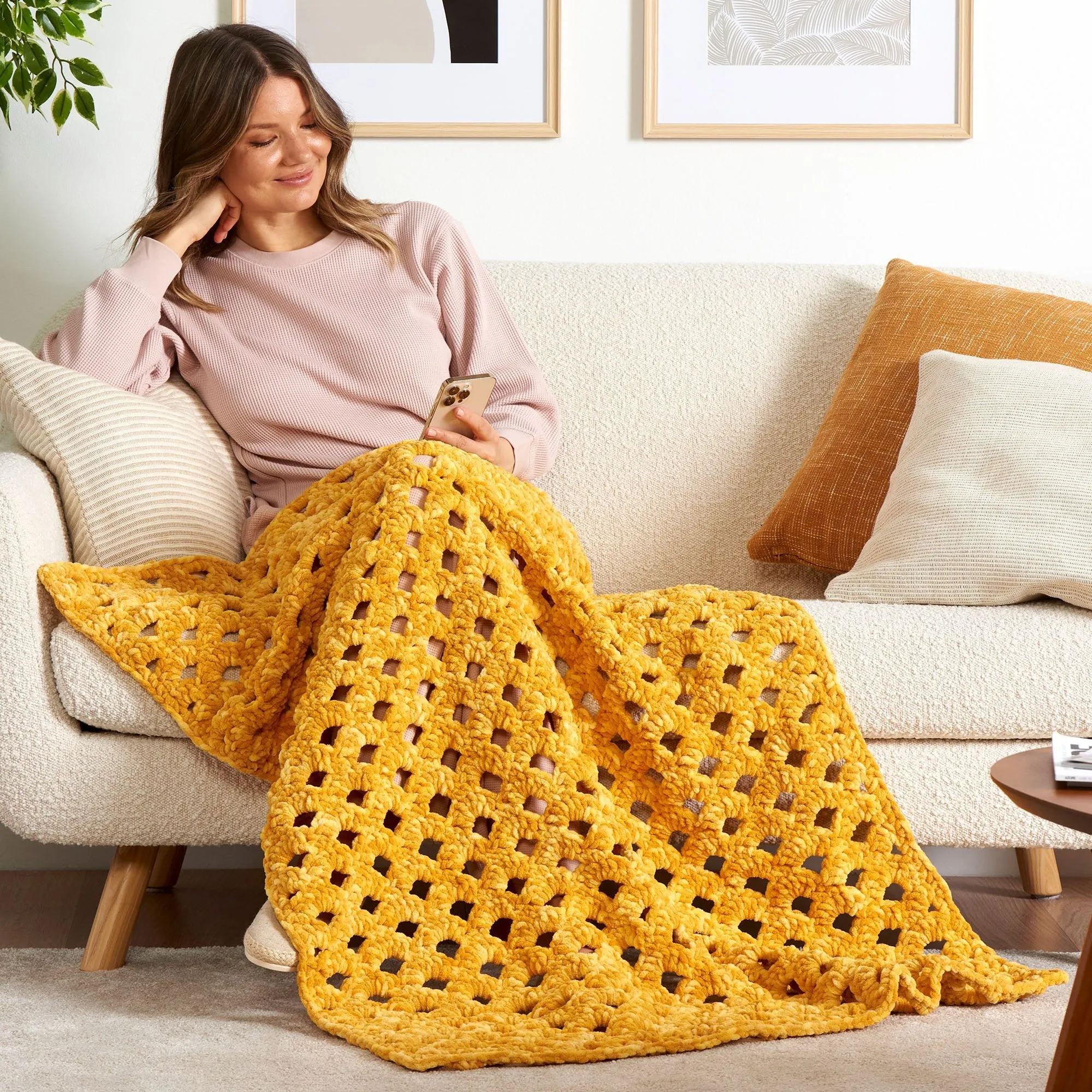 Bernat Honeycomb Crochet Openwork Blanket